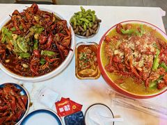 -海盗船. 龙虾烧烤. 酒馆