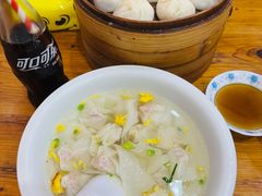 -上海特色小笼店(铁岭路90弄小区店)