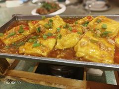 铁板包浆豆腐-香巴拉云南餐厅(华莱坞店)