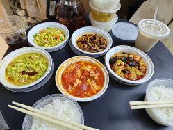 -乐派诗婚纱摄影