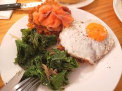 三文鱼红薯饼-Egg•Allday Brunch(襄阳北路店)