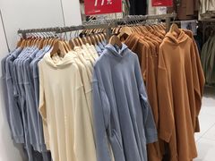 -优衣库(珠海华发商都店)