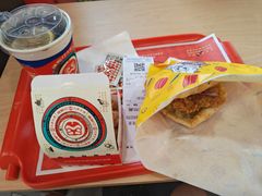 -塔斯汀中国汉堡(白云京溪地铁站店)