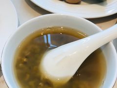 -东方滨江大酒店·滨江厅