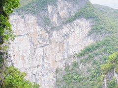 -百色大石围天坑群