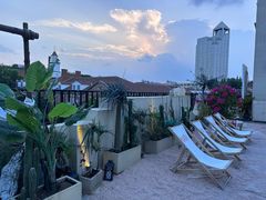 -HUATA 'Holiday Plan 花榻