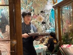 -秘密旅行Bonjour(黑金冠 江南西店)