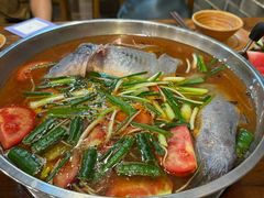 -亮欢寨酸汤鱼(沙冲路店)