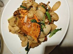 -老外婆渔村·传统宁波菜(骆驼爱琴海店)