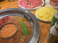 -城墙拐拐火锅(三峡广场黑金冠店)