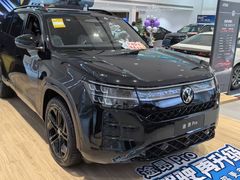 -上海冠松上汽大众4S店