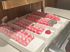-海底捞火锅鲜切牛肉主题店(长寿路店)