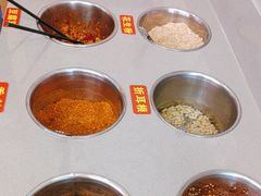 -阿婆情腊排骨火锅(金虹路店)