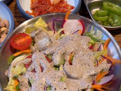 -明洞阿姨·韩式酱蟹烤肉·创意料理(三元桥店)