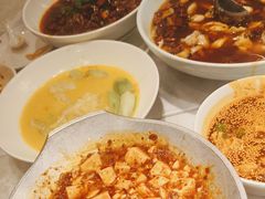 -孔雀云贵川·融合菜(长宁来福士店)