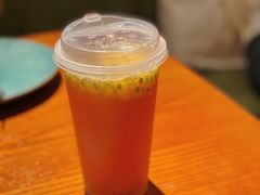 百香鲜果茶-CRAZYONES西班牙海鲜饭(上海美罗城店)