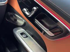 -上海星瀚奔驰4S店(红柳路店)