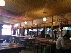 大堂-闯关东东北农家菜(崂山石老人店)