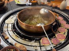 -阿山卓·野生菌火锅·纳西火塘烤肉