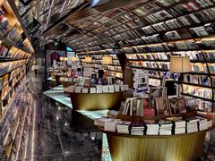 -钟书阁(珍园店)