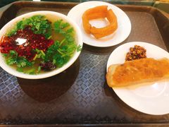 -护国寺小吃(机场店)