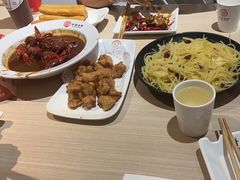 -叶派龙虾•招牌香辣蟹·海鲜(中海国际店)