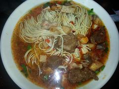 -朱鸿兴面馆(镇湖店)