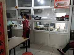 -咱家王新国把子肉(县东巷店)