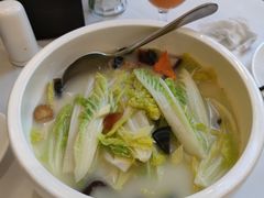 -万龙洲海鲜(大兴绿地缤纷城店)