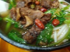 牛腩粉-龙记桂林米粉店(书城路店)