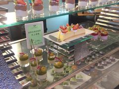 -亮马河饭店翠雅咖啡厅