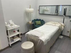 -缤卡妮肌肤管理中心