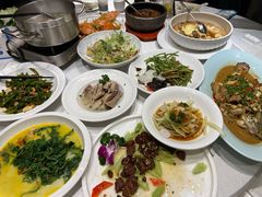 -海鸿荟·沿江菜(中山北路店)