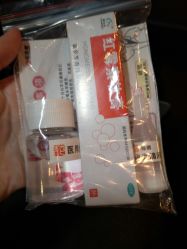 -花师傅专业手穿耳洞打耳洞穿孔