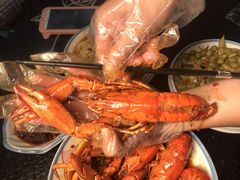 -三妹小龙虾·黄油蟹(华侨城总店)