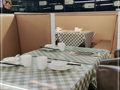 -新大咀港式茶餐厅(宝山万达店)