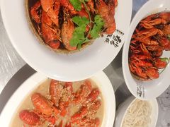 -龙巢盱眙龙虾·牛蛙·烧烤宵夜(八卦岭店)
