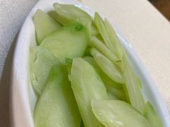 -龙悦湾酒家·八阵鱼生·渔人码头店