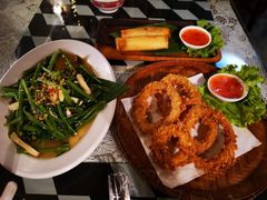 -Onion restaurant