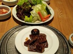 -萨拉伯尔水源素问店·韩国宫廷料理(人民路店)