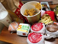 -麦当劳(华融店)