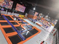 -VFSC极限蹦床主题公园(乐园道彩悦城阳光店)