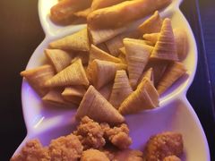 -樱花里音乐餐吧·牛扒椰子鸡(东圃店)