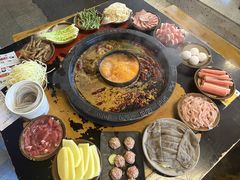 -黄潇洒老火锅(九眼桥宏济巷店)