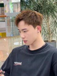 -尤司男士国潮理发馆
