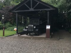 -上海市龙华烈士陵园