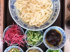 -门框胡同百年卤煮(新街口店)