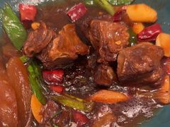 白萝卜牛腩煲-鹿港小镇(悠唐店)