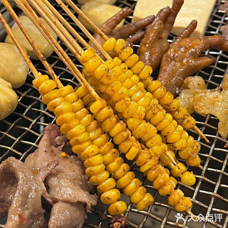 他们家主打红河口味的烧烤 基本没有踩雷的