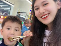 -刘姐啤酒鱼民族演艺餐厅(西街总店)